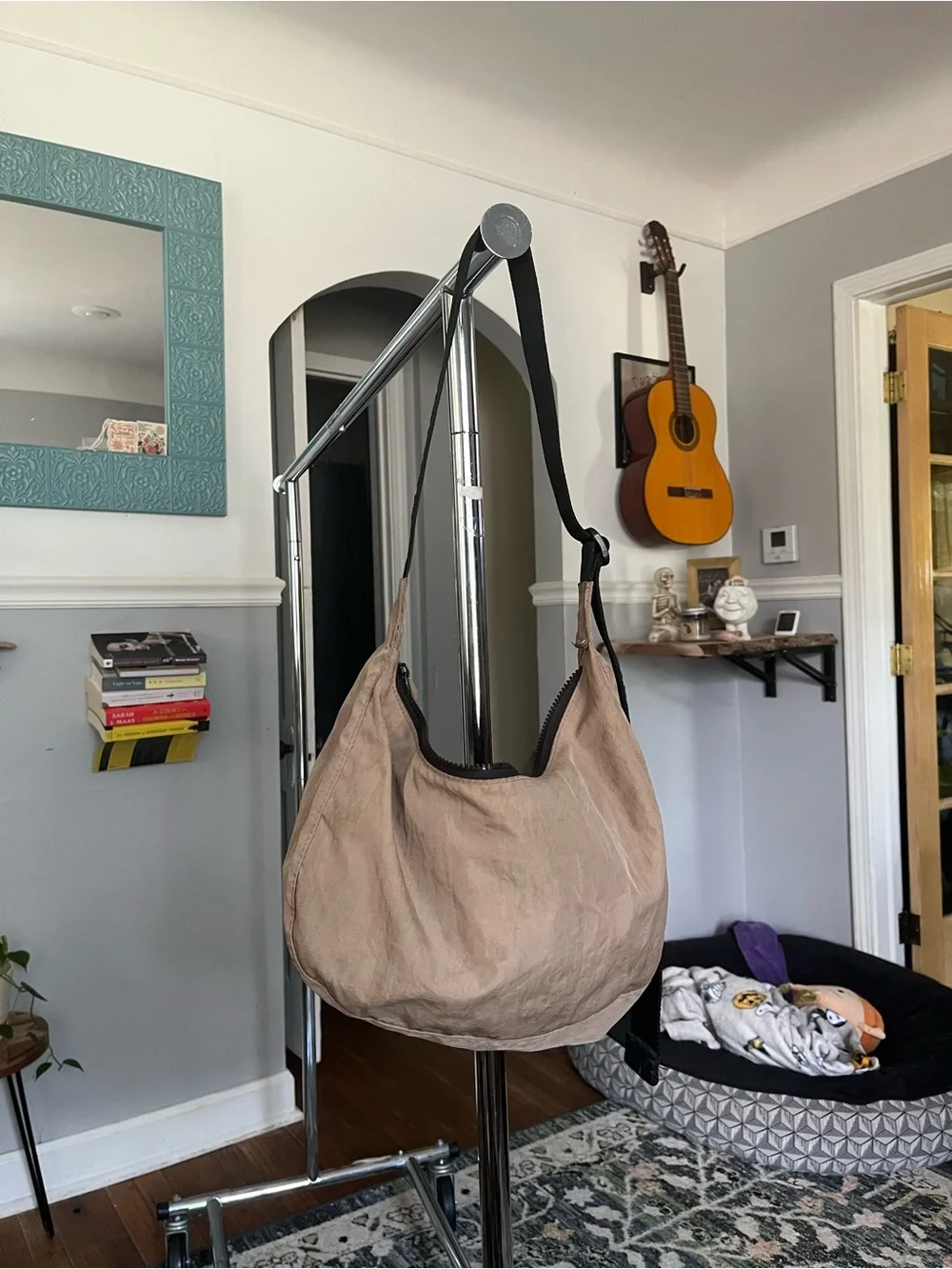 Baggu medium crescent bag color cocoa 🖤🖤